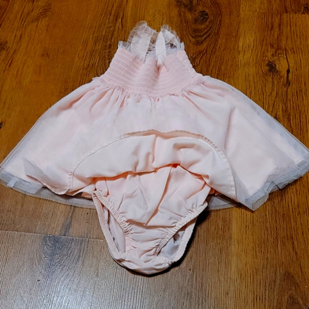 Dress - Picture 2 of 2